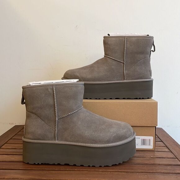 UGG Classic Mini Platform Boots Smoke Plume USA Women Size 10/UK 8/EU 41 - Picture 4 of 16